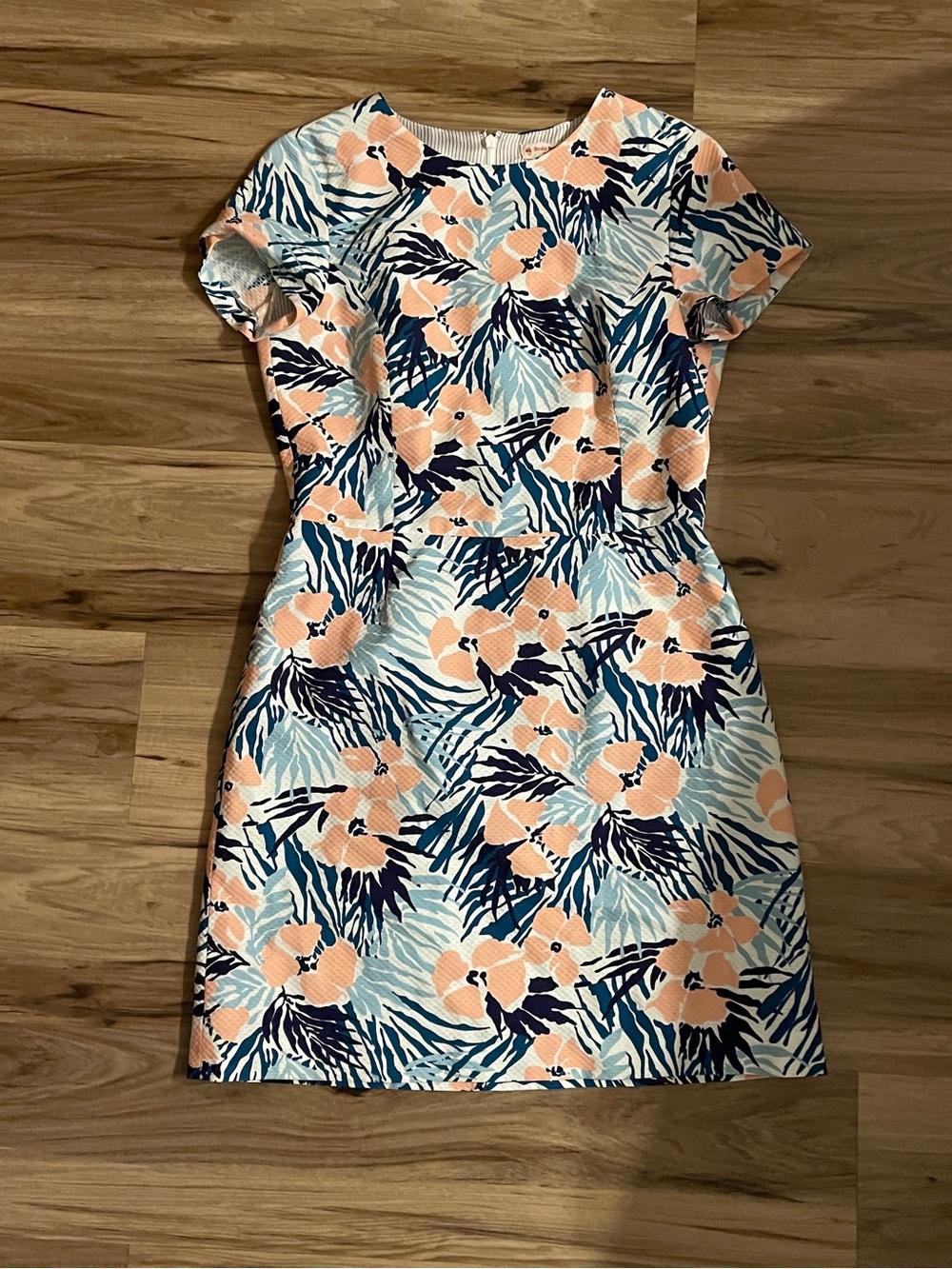 Brooks Brothers Floral Shift Dress in Peach, Navy & Light Blue